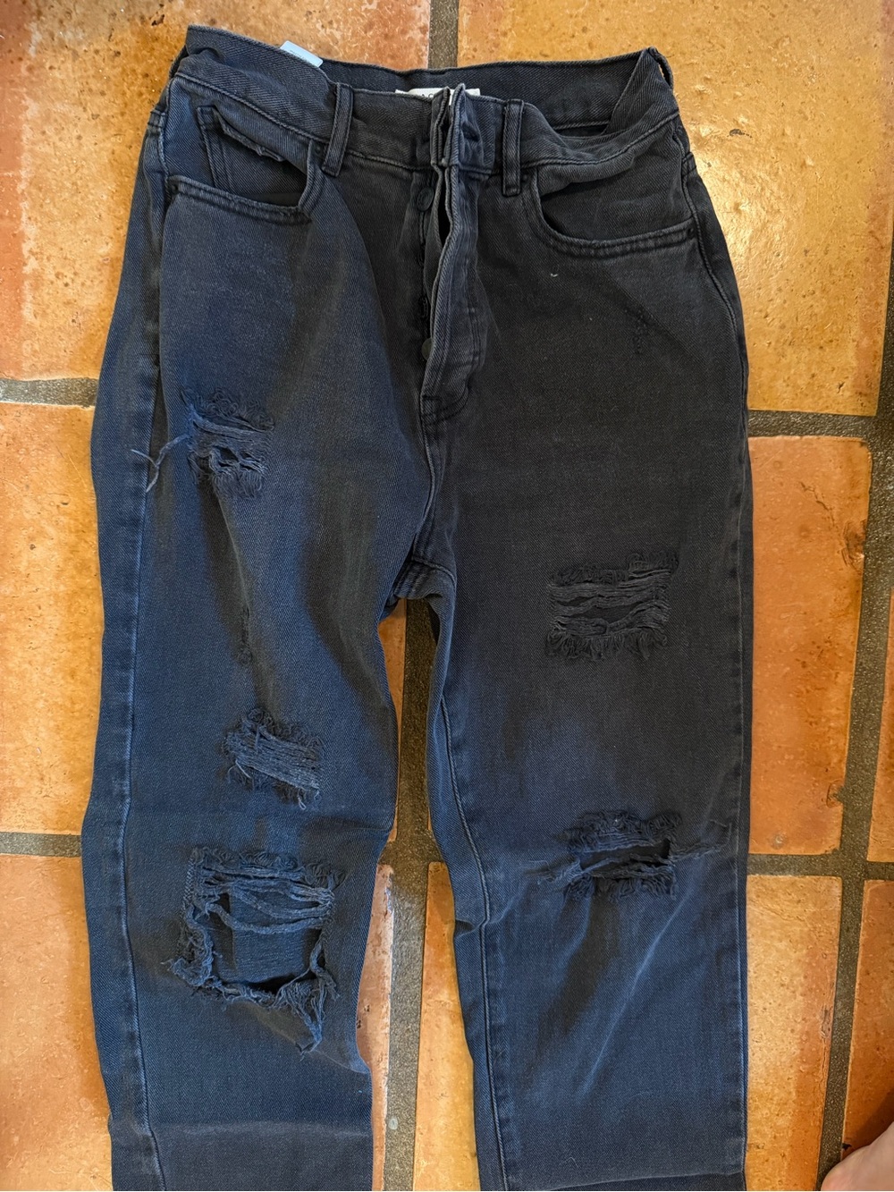 Black Distressed Jeans